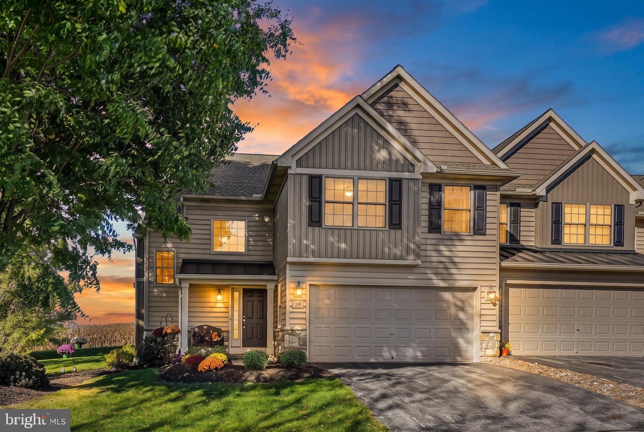 115 FIELDCREST LANE