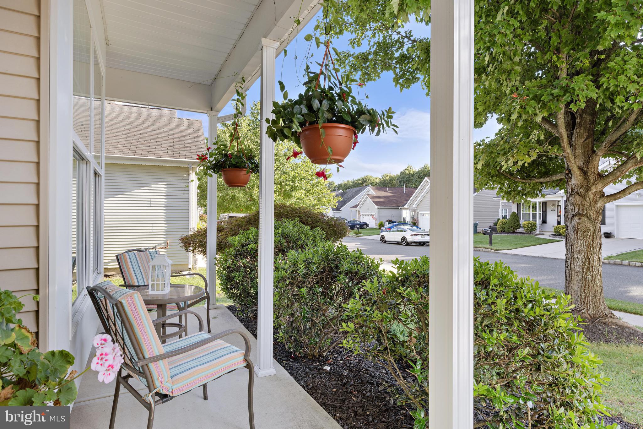 140 BRIARWOOD DRIVE