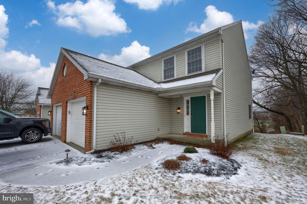 Photo of 3993 Parkside Court, MOUNT JOY, PA 17552 (MLS # PALA2064008)