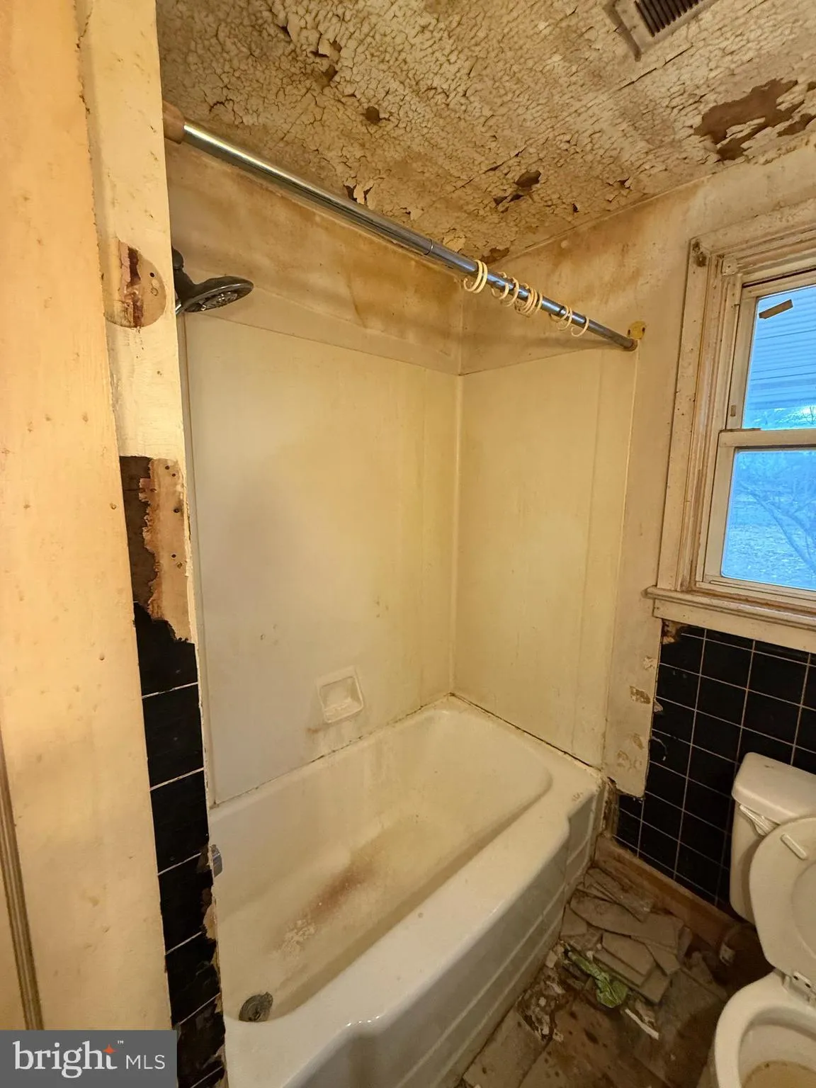 Atco, New Jersey 08004, United States, 2 Bedrooms Bedrooms, ,1 BathroomBathrooms,Residential,Active,254973