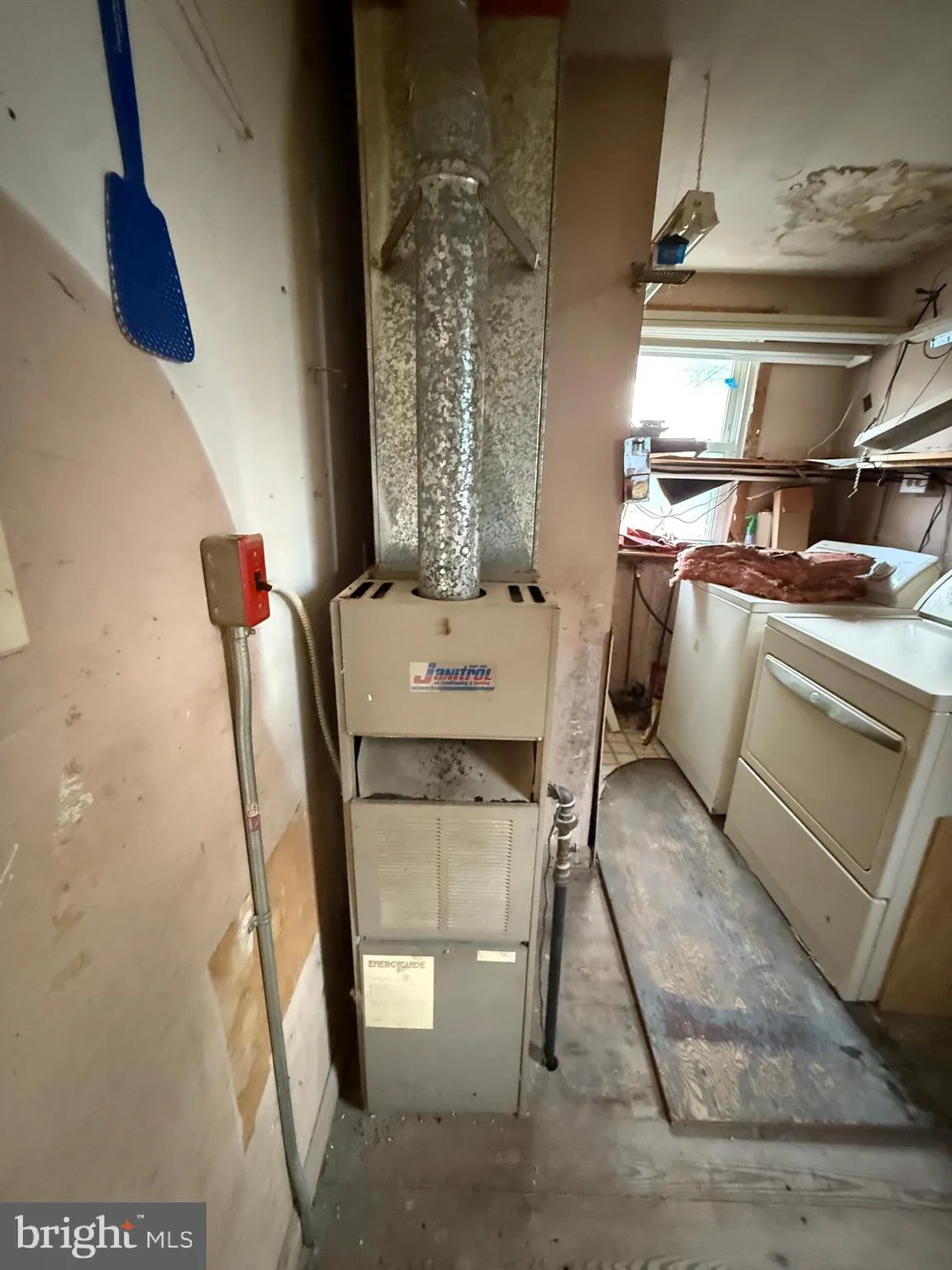 Atco, New Jersey 08004, United States, 2 Bedrooms Bedrooms, ,1 BathroomBathrooms,Residential,Active,254973