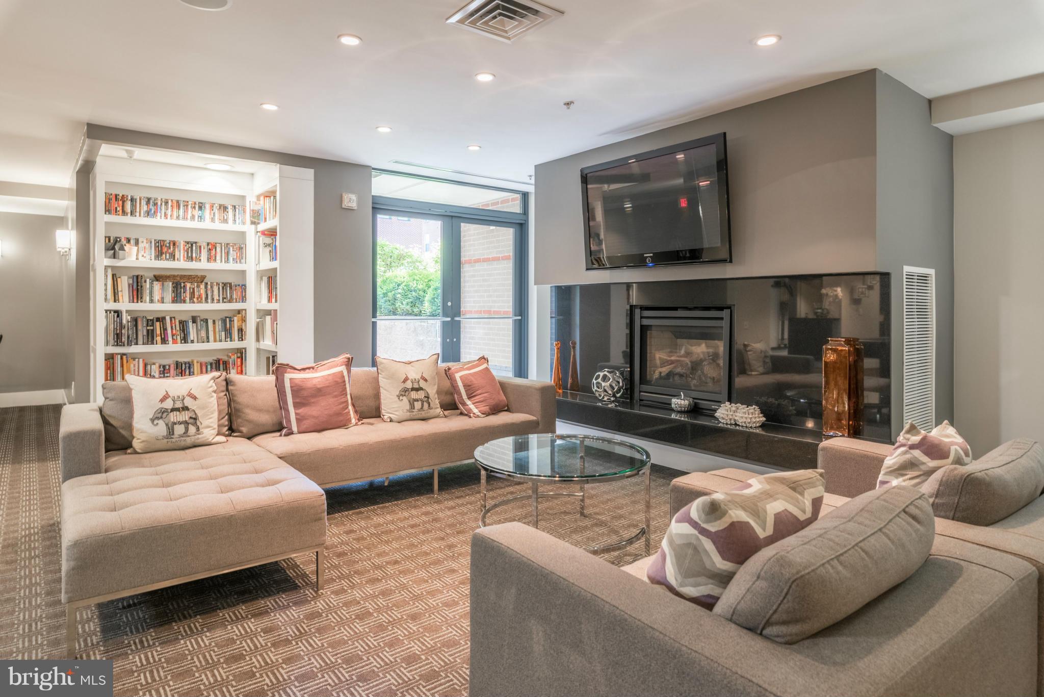 THE HENRY - Residential Lease