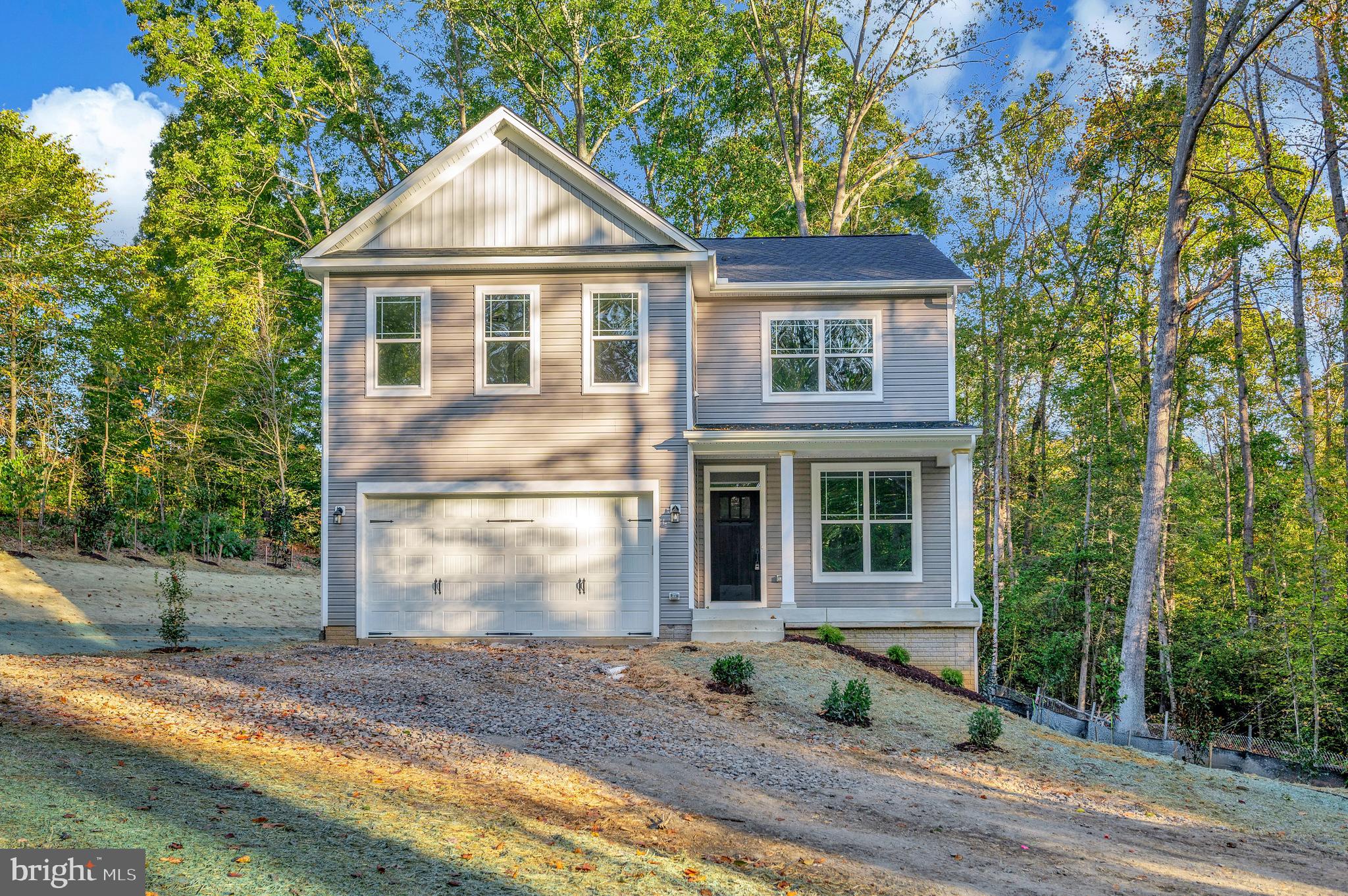 4 MACGREGOR RIDGE ROAD