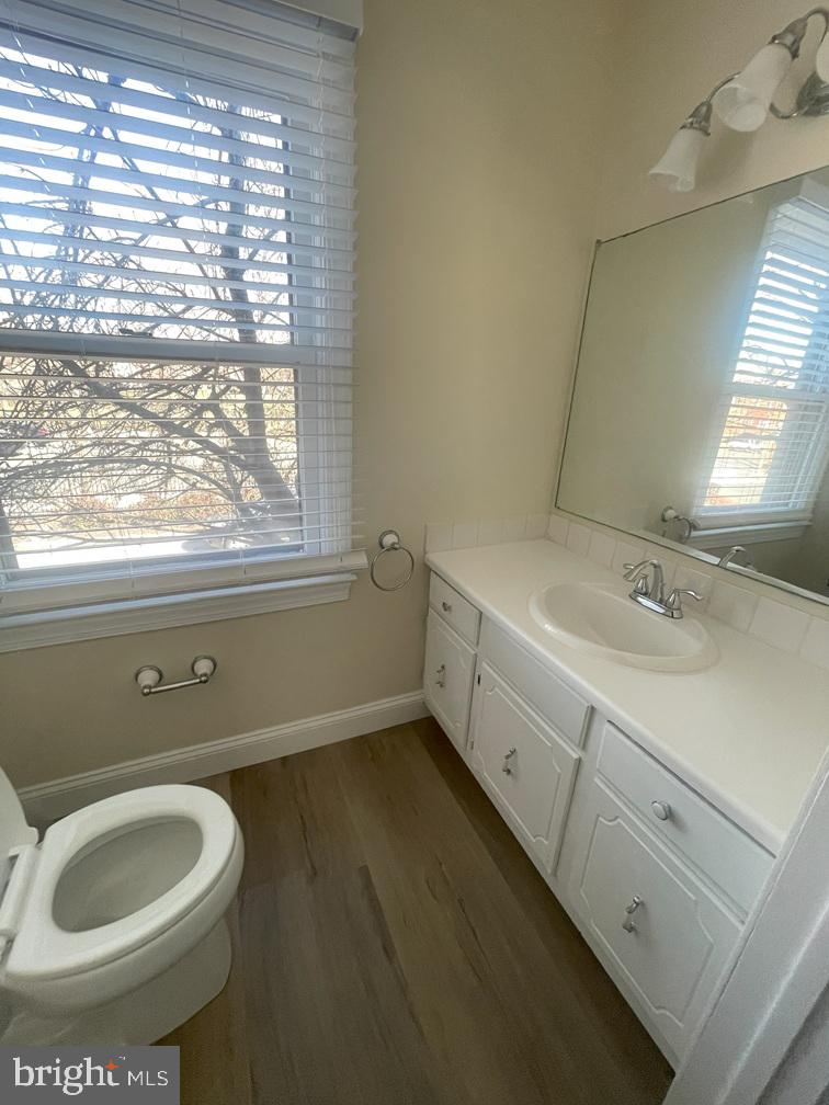 PENN SQUARE - Residential Lease