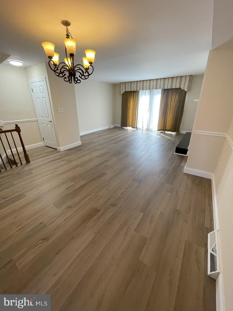 PENN SQUARE - Residential Lease