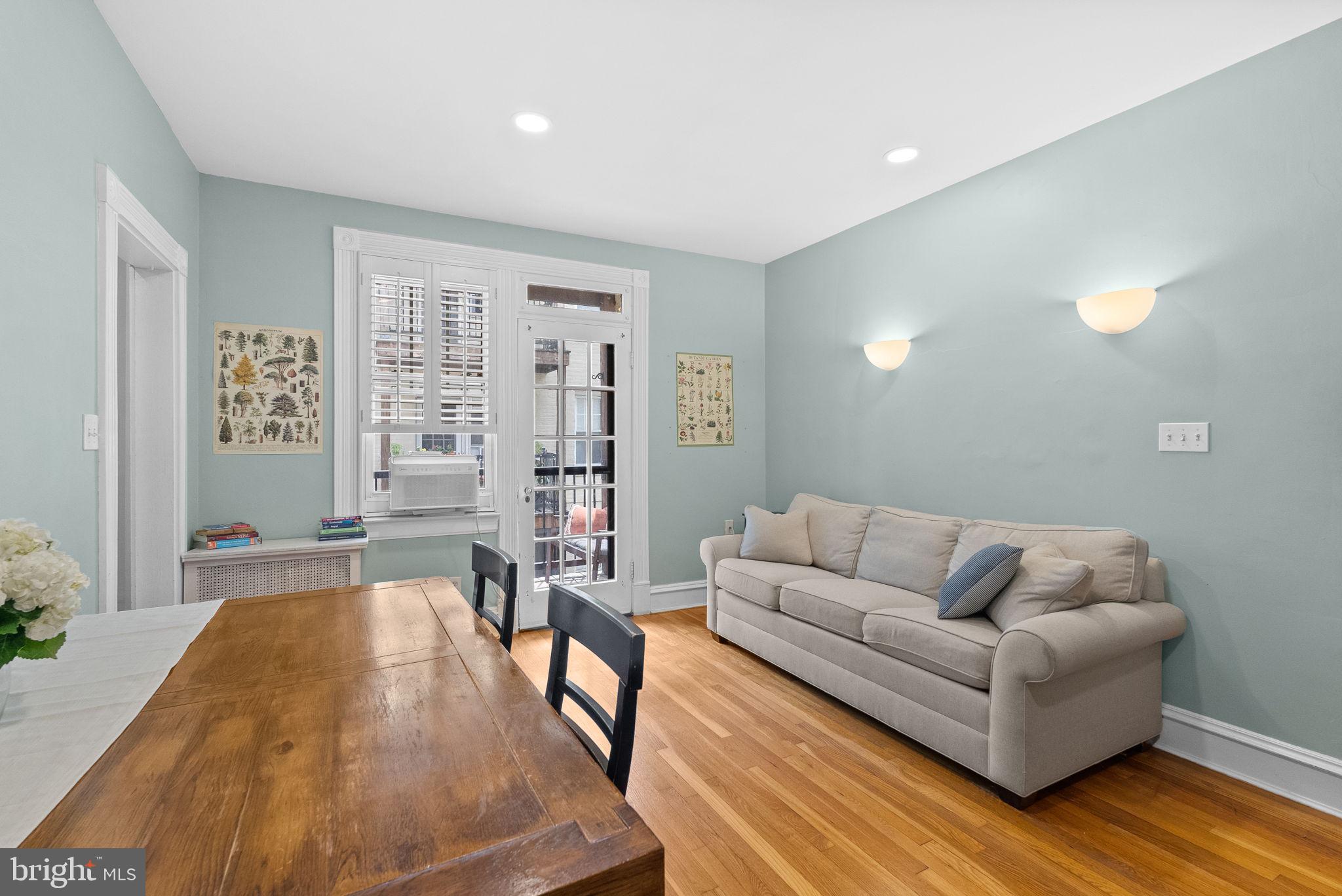 5112 CONNECTICUT AVENUE NW 205