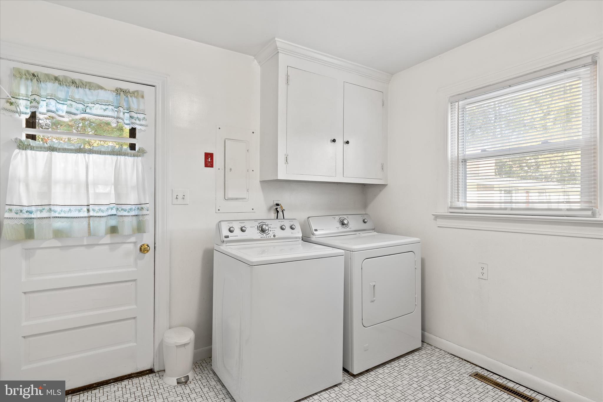 HUNTING PARK - Residential