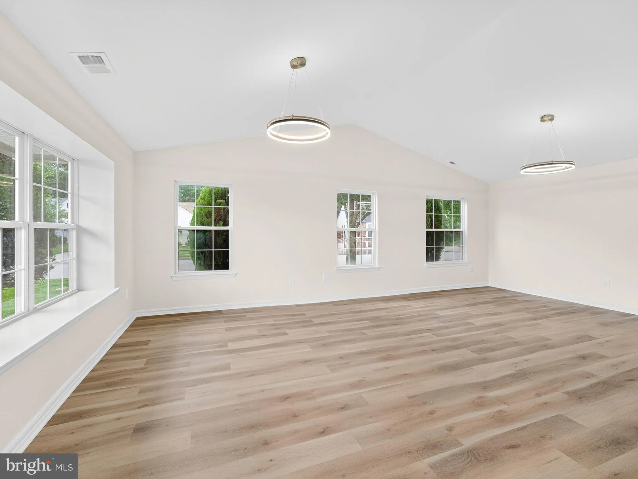 Williamstown, New Jersey 08094, United States, 2 Bedrooms Bedrooms, ,2 BathroomsBathrooms,Residential,Active,167507