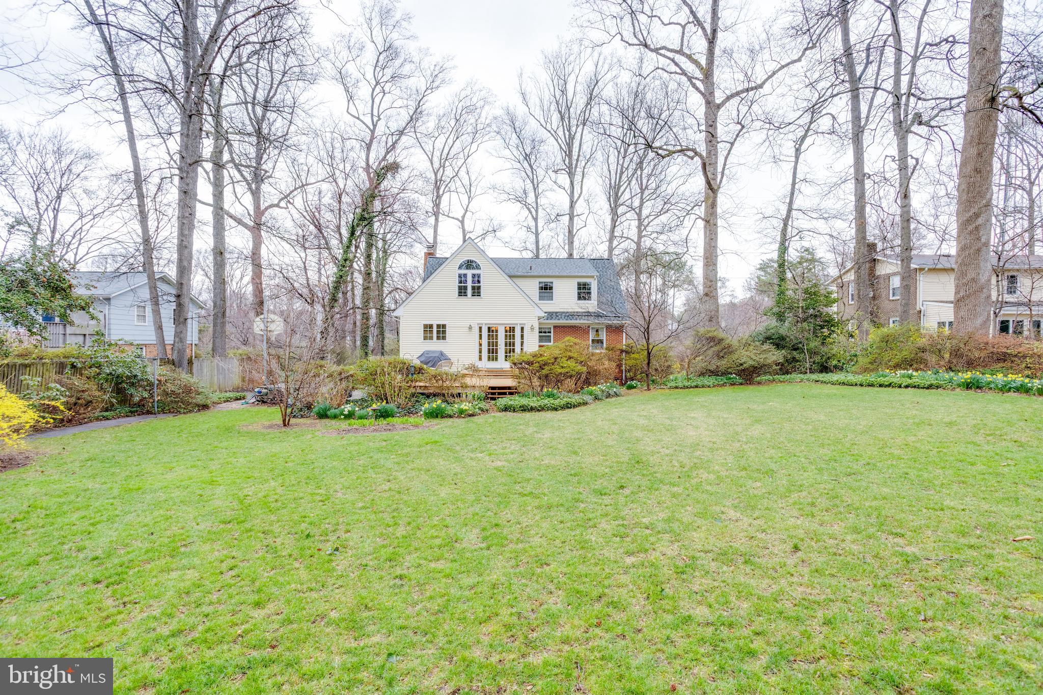 8901 BURKE ROAD