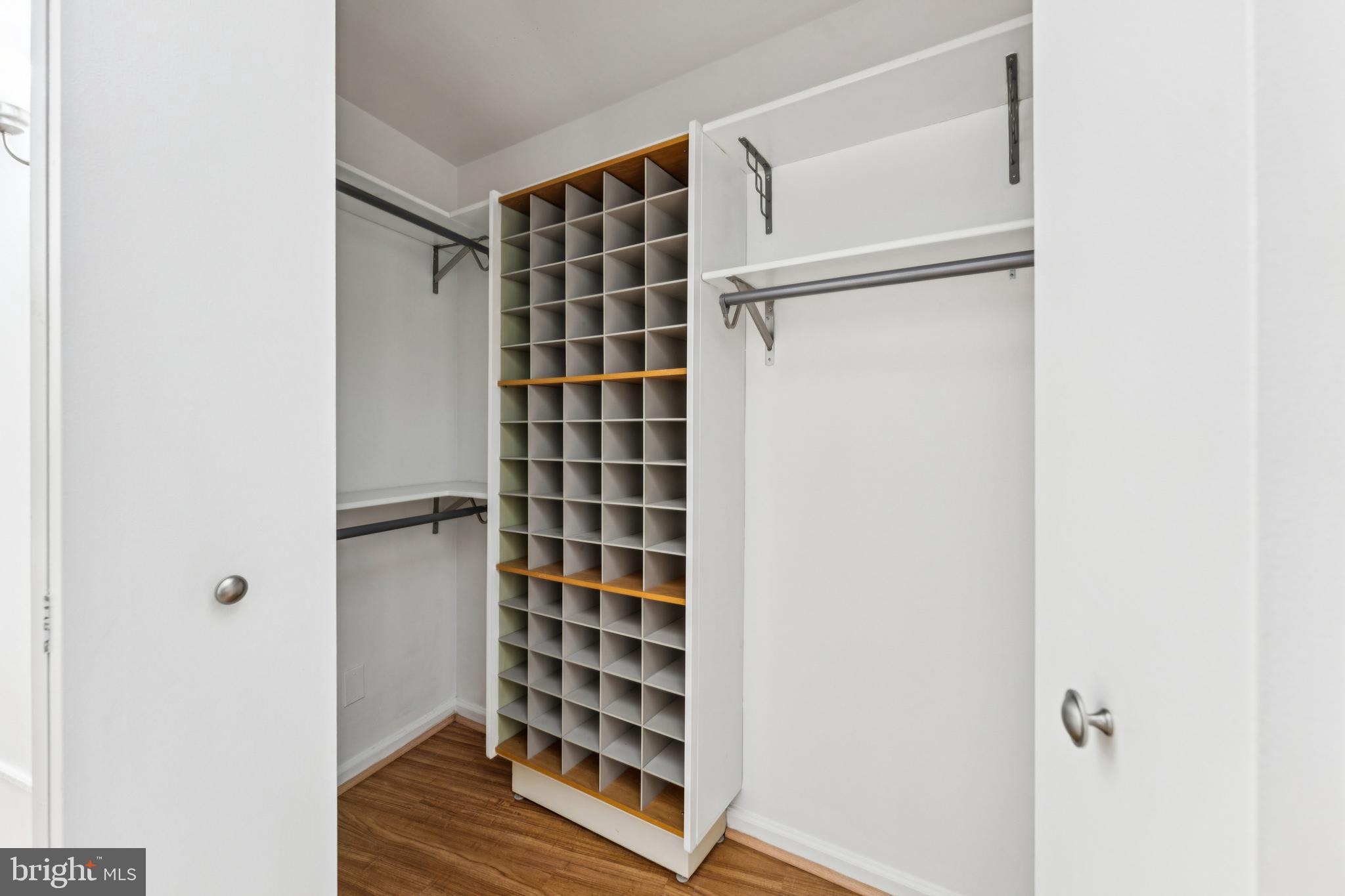 CARLYLE HOUSE - Residential Lease