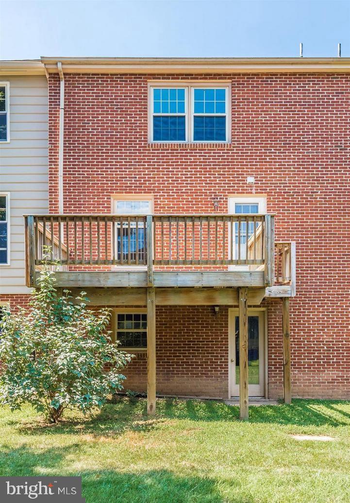 WATERSIDE - Residential Lease