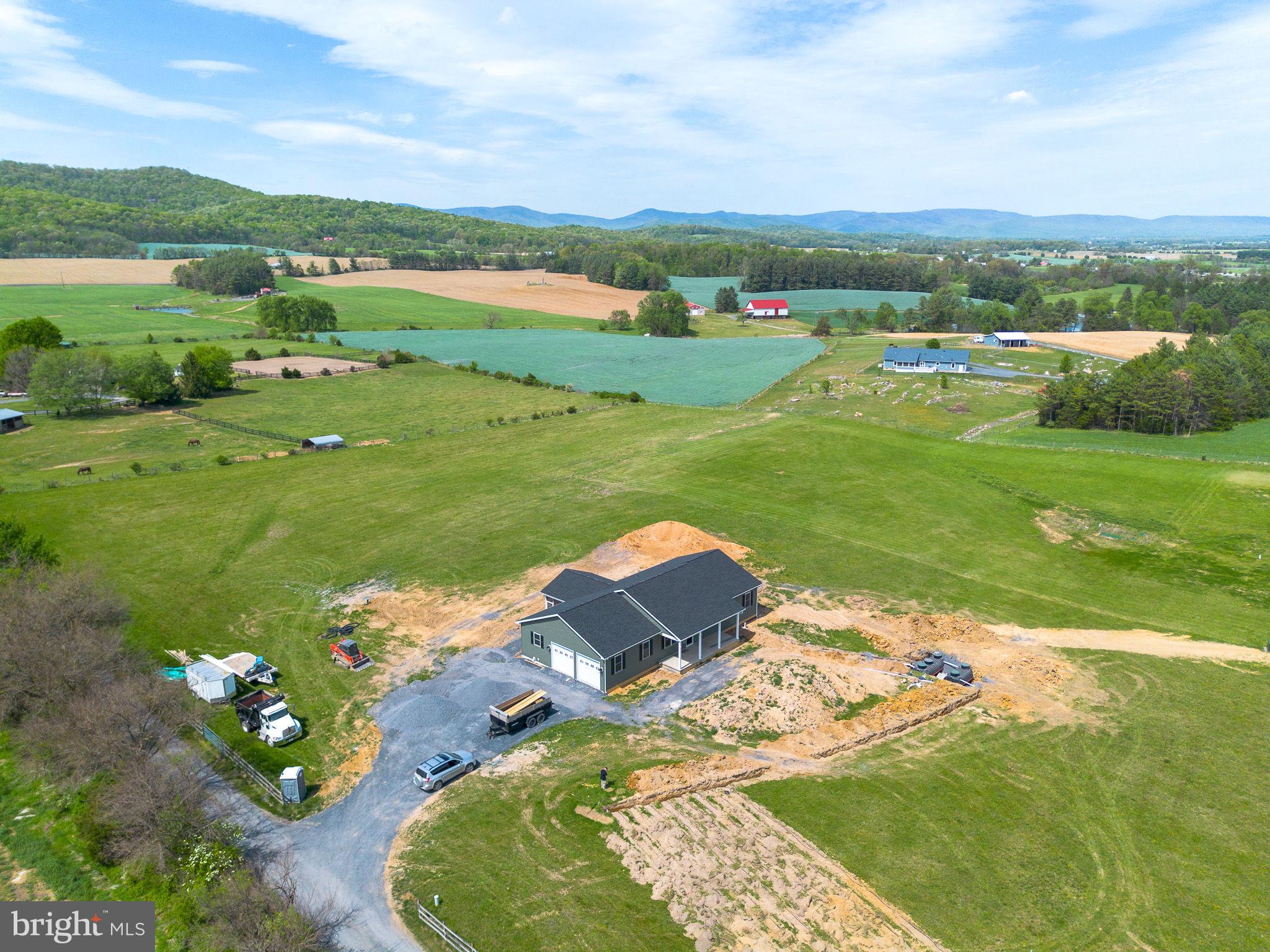 1611 PLEASANT VIEW