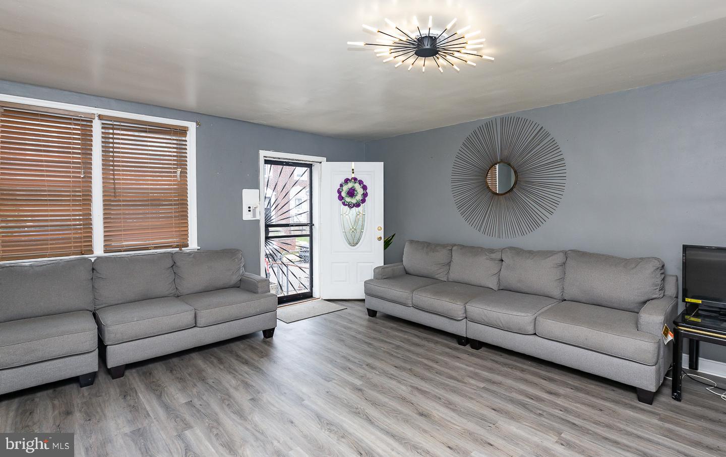 CASTOR GARDENS - Residential