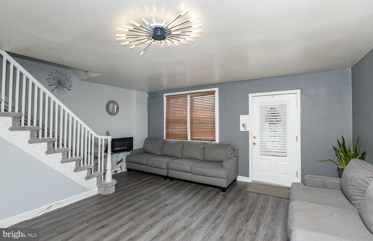 CASTOR GARDENS - Residential