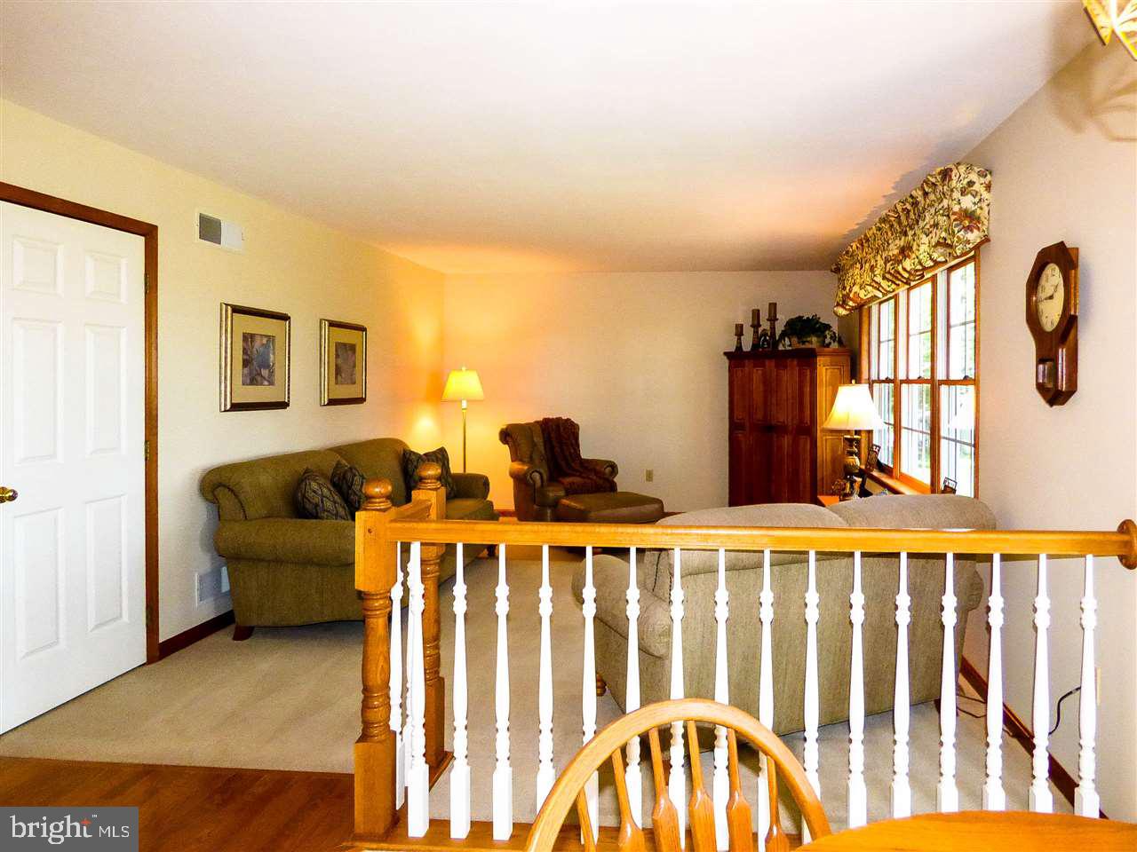 NORTHVIEW ACRES - Residential