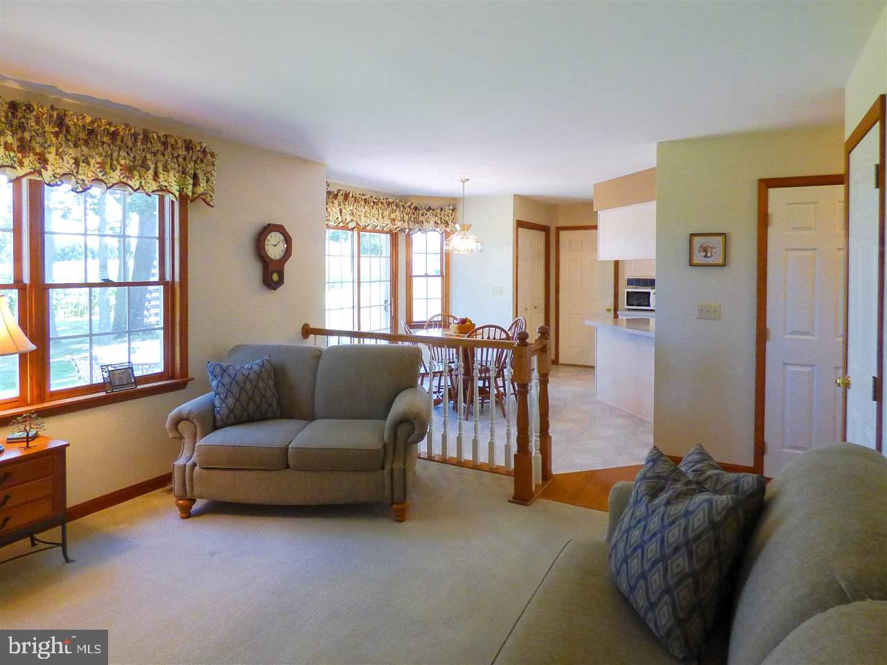 NORTHVIEW ACRES - Residential