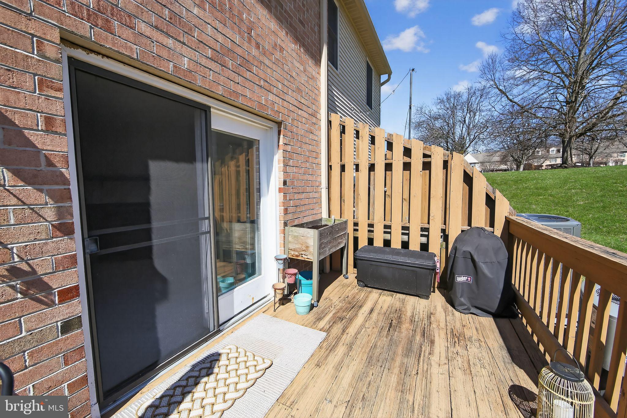 PLUM TREE VILLAGE - Residential