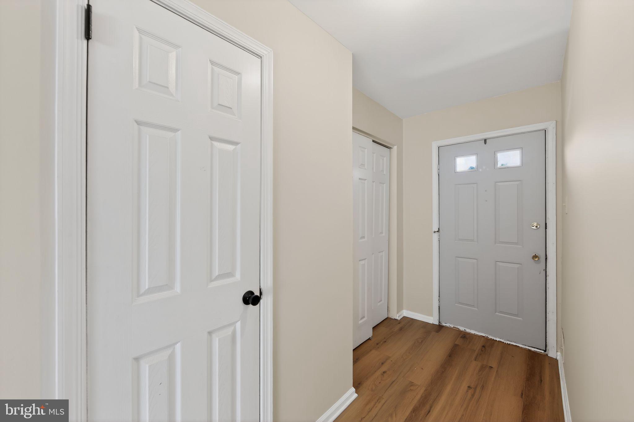 764 SHROPSHIRE DRIVE 11