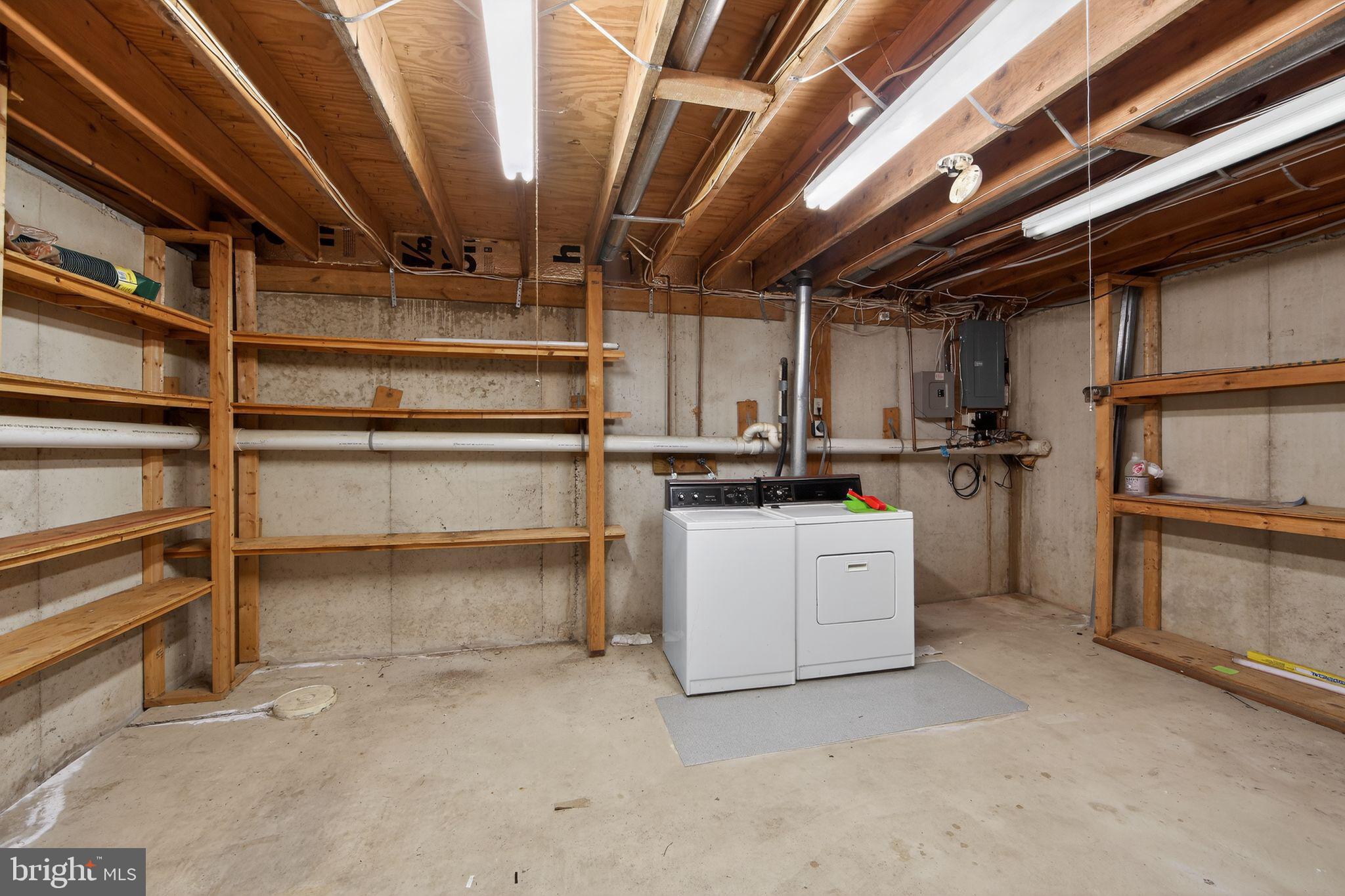 PLUM TREE VILLAGE - Residential