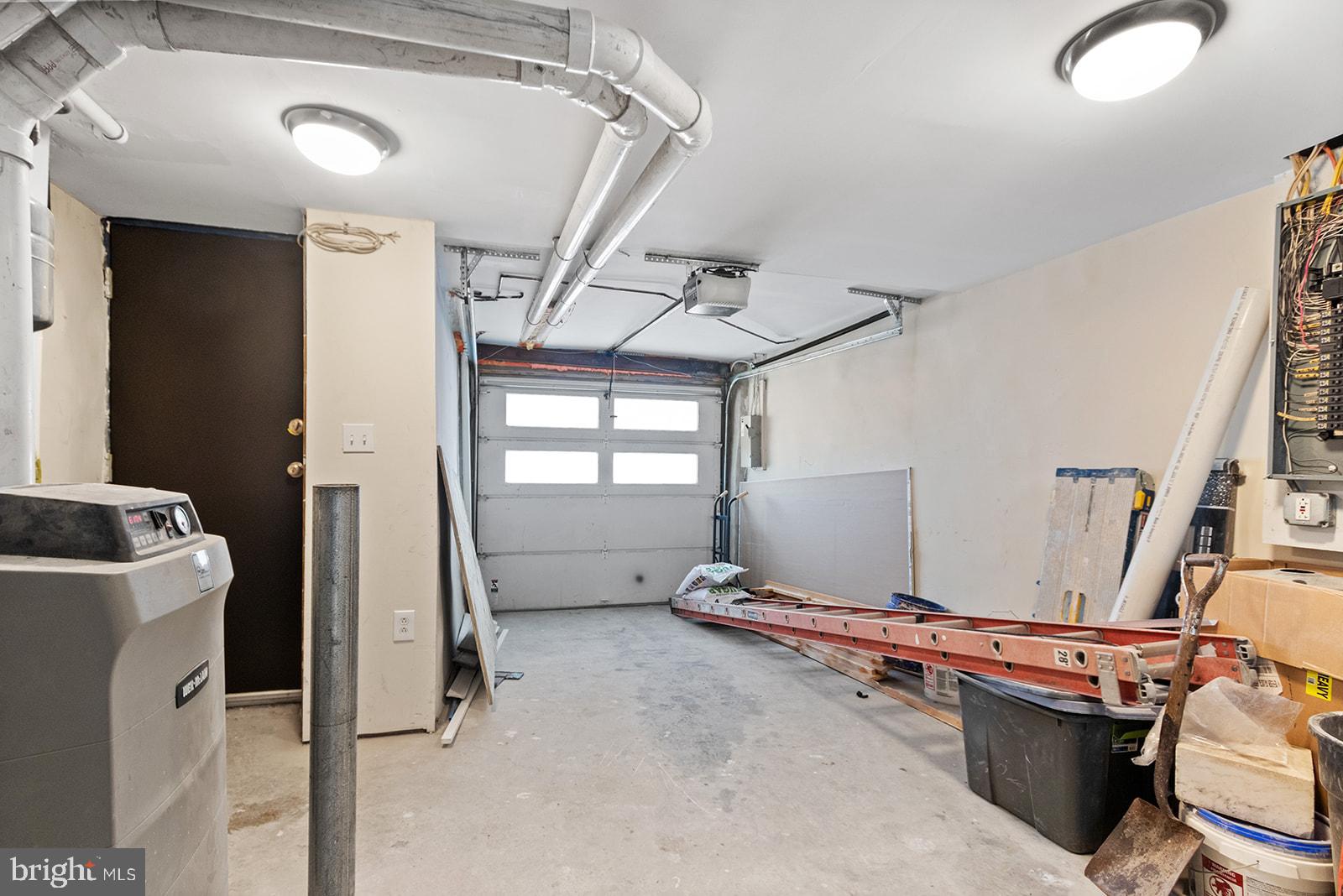 ART MUSEUM AREA - Residential