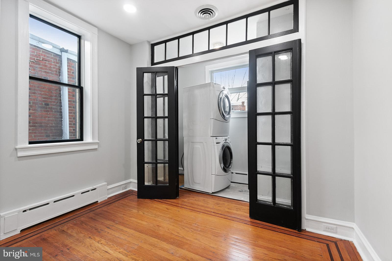 ART MUSEUM AREA - Residential