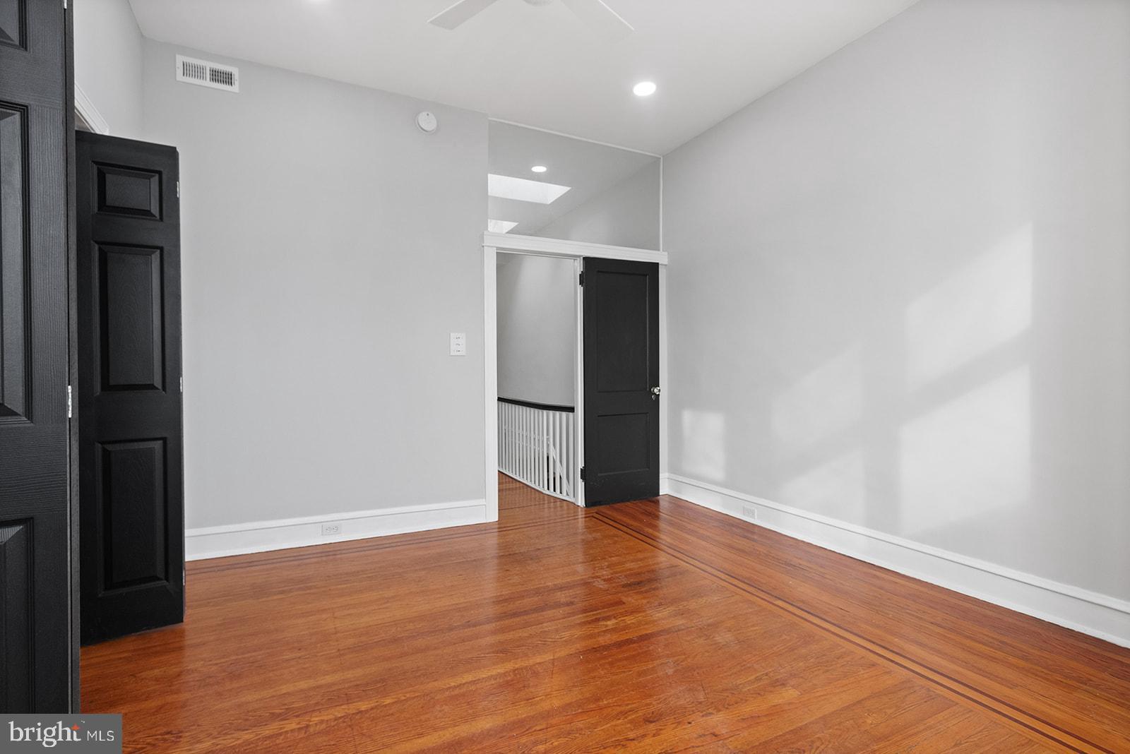 ART MUSEUM AREA - Residential