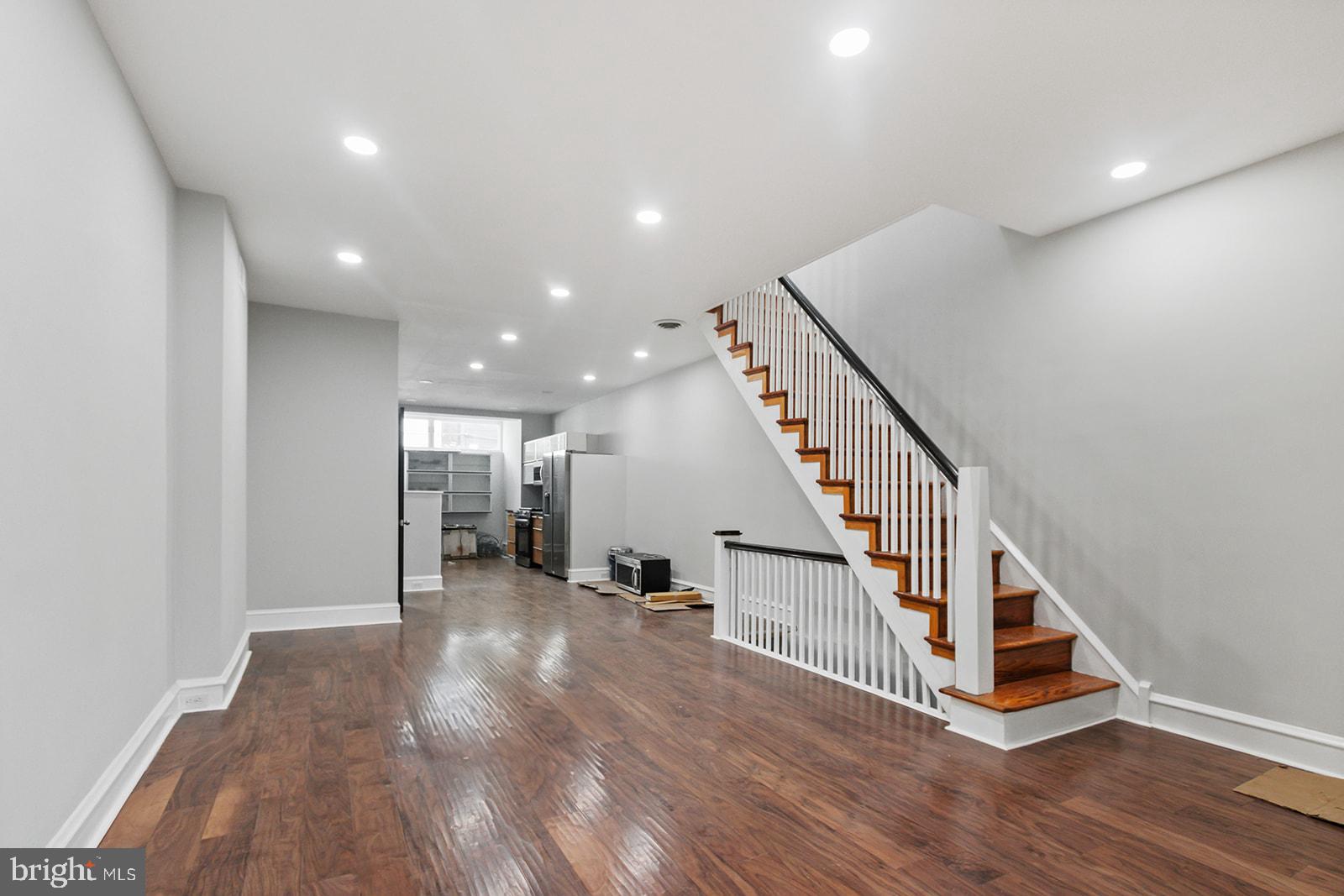 ART MUSEUM AREA - Residential