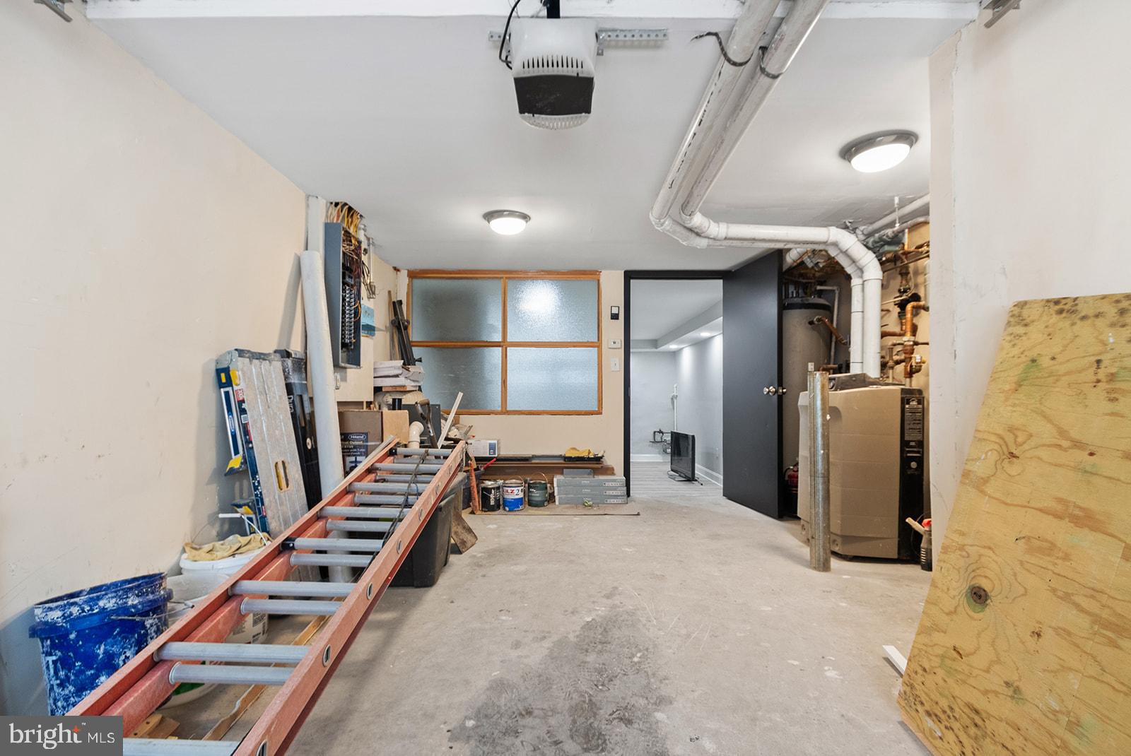 ART MUSEUM AREA - Residential