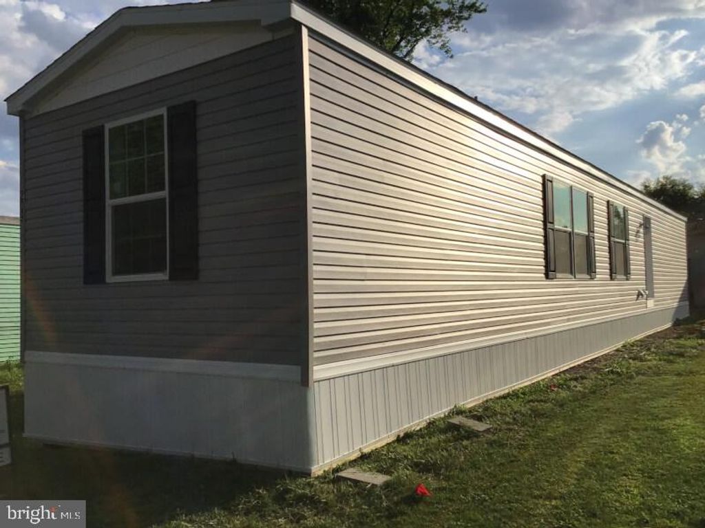 Photo of 209 Johnson Drive, FAIRLESS HILLS, PA 19030 (MLS # PABU2096934)