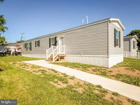 MLS: PABU2096934