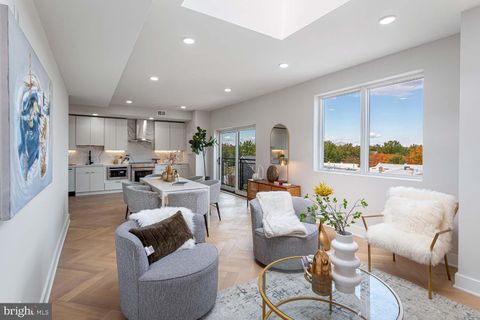 1516 EAST CAPITOL STREET NE T WASHINGTON DC 20003