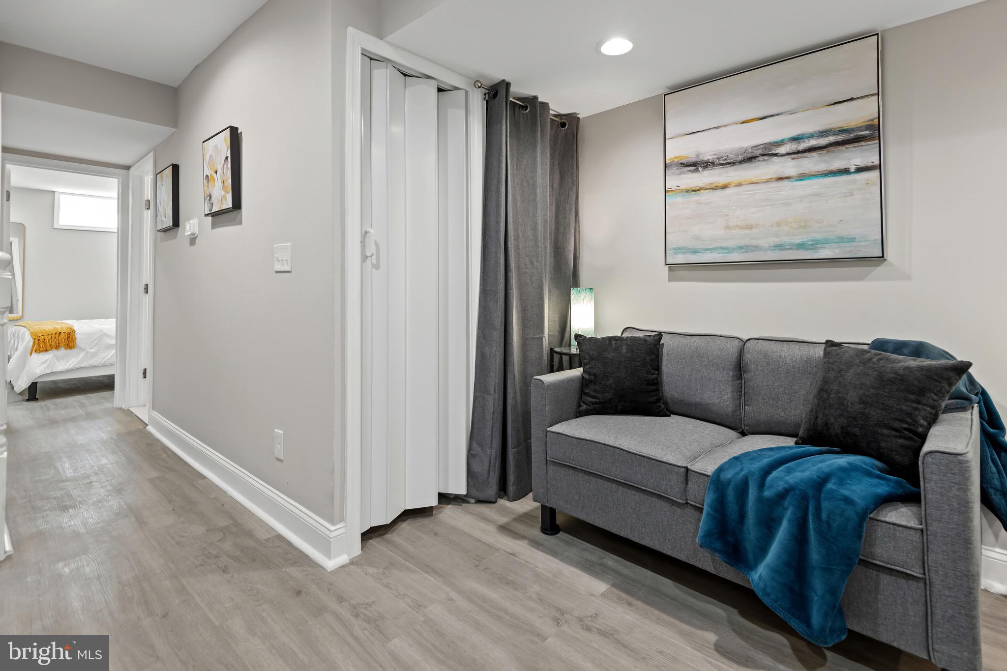 JOHNS HOPKINS - Residential