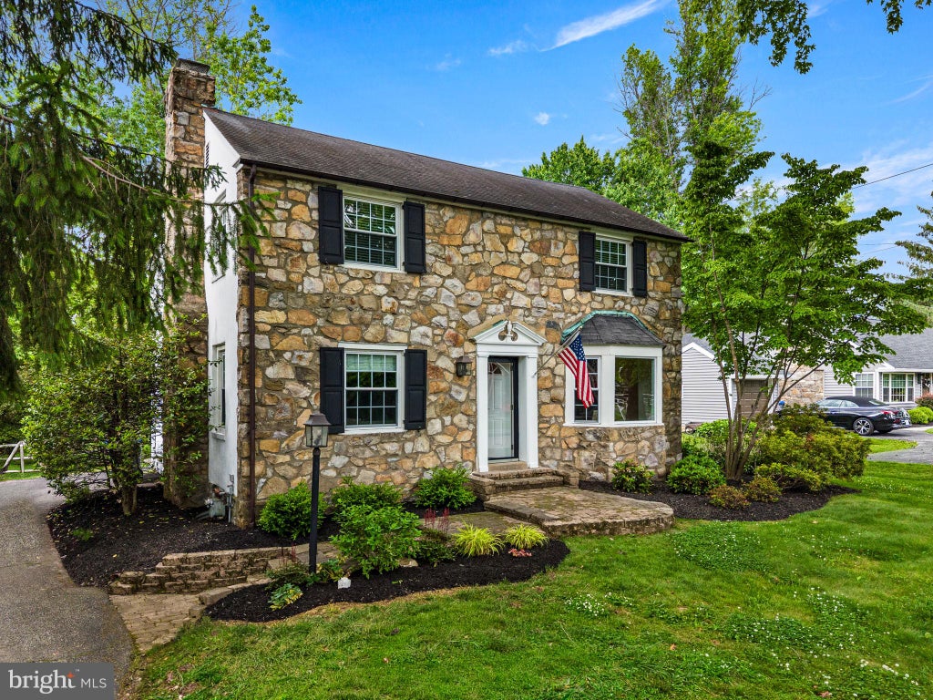 Photo of 121 Upper Gulph Road, WAYNE, PA 19087 (MLS # PACT2126648)