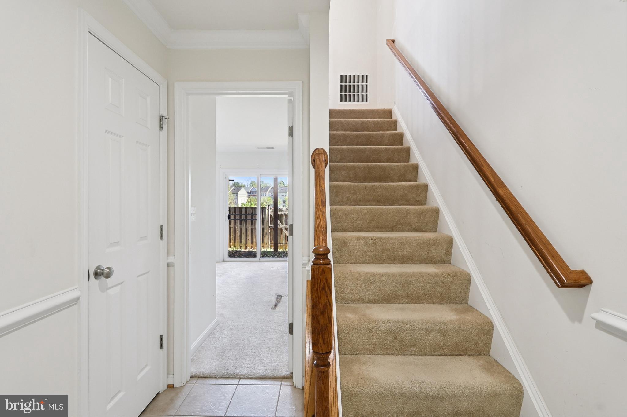 POWELLS RUN VILLAGE COND - Residential