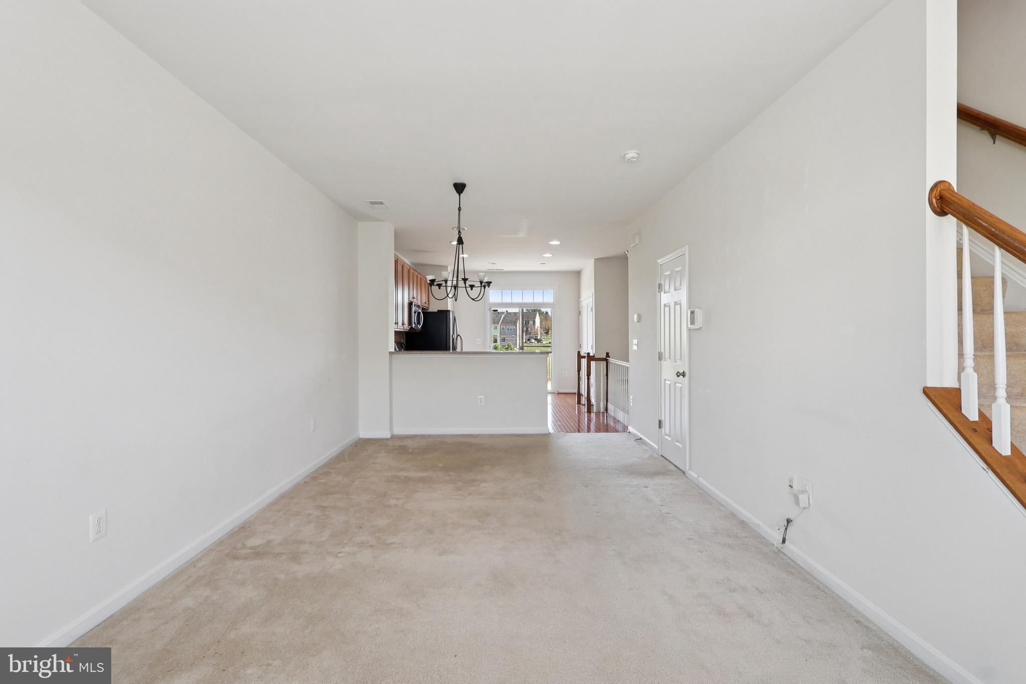 POWELLS RUN VILLAGE COND - Residential