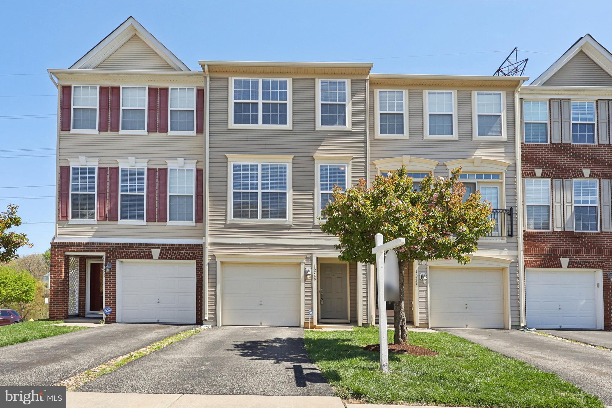 POWELLS RUN VILLAGE COND - Residential