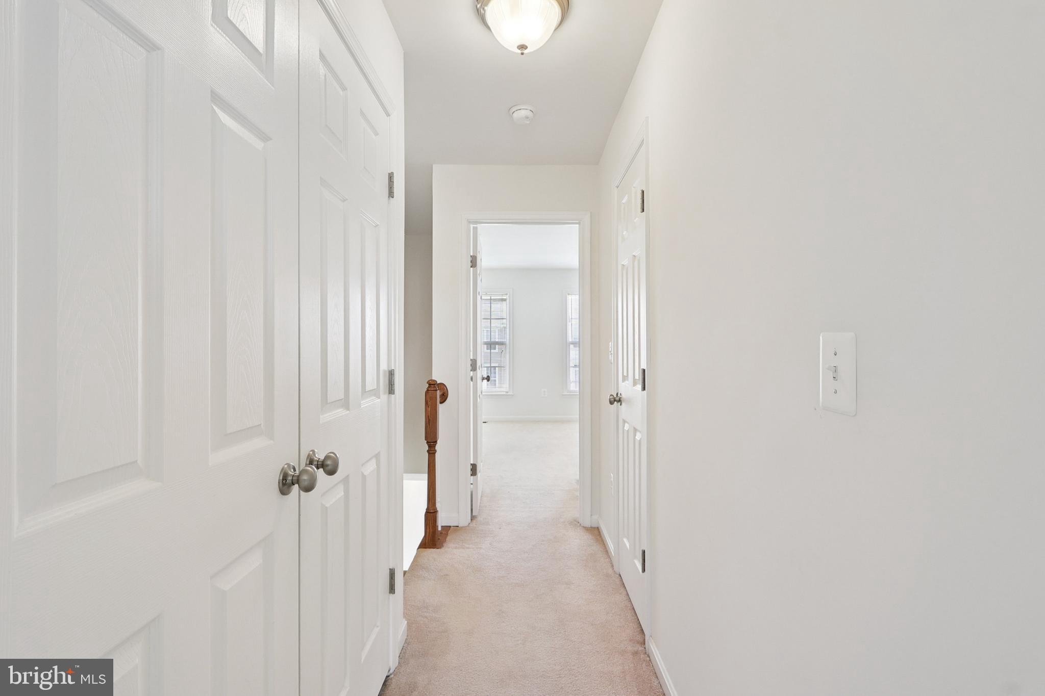 POWELLS RUN VILLAGE COND - Residential