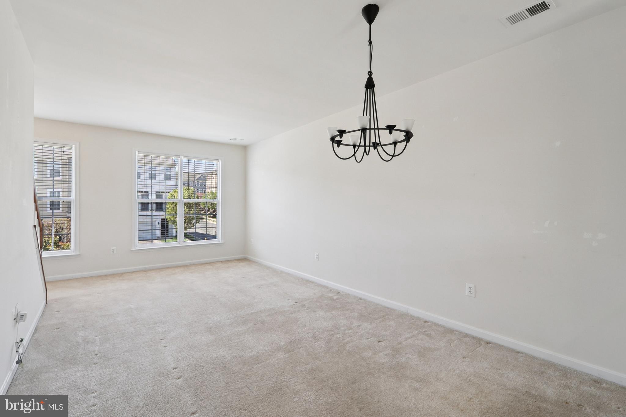 POWELLS RUN VILLAGE COND - Residential