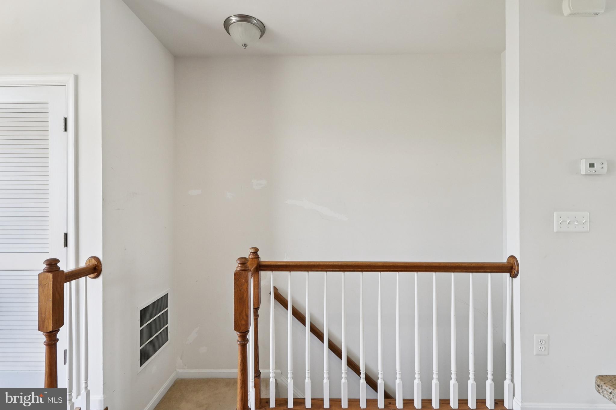 POWELLS RUN VILLAGE COND - Residential