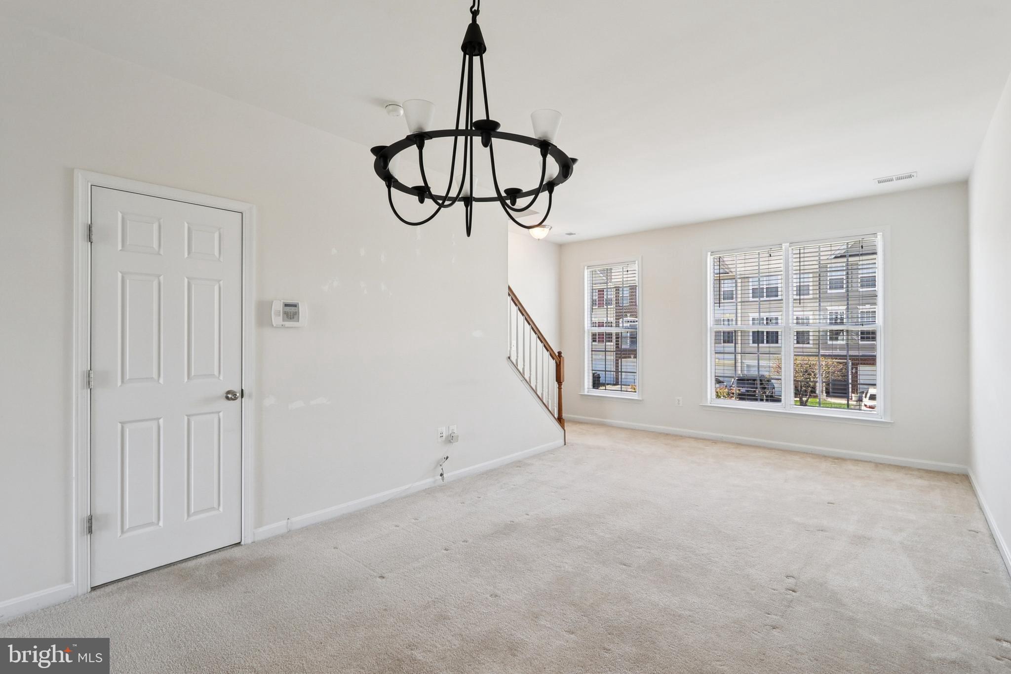 POWELLS RUN VILLAGE COND - Residential