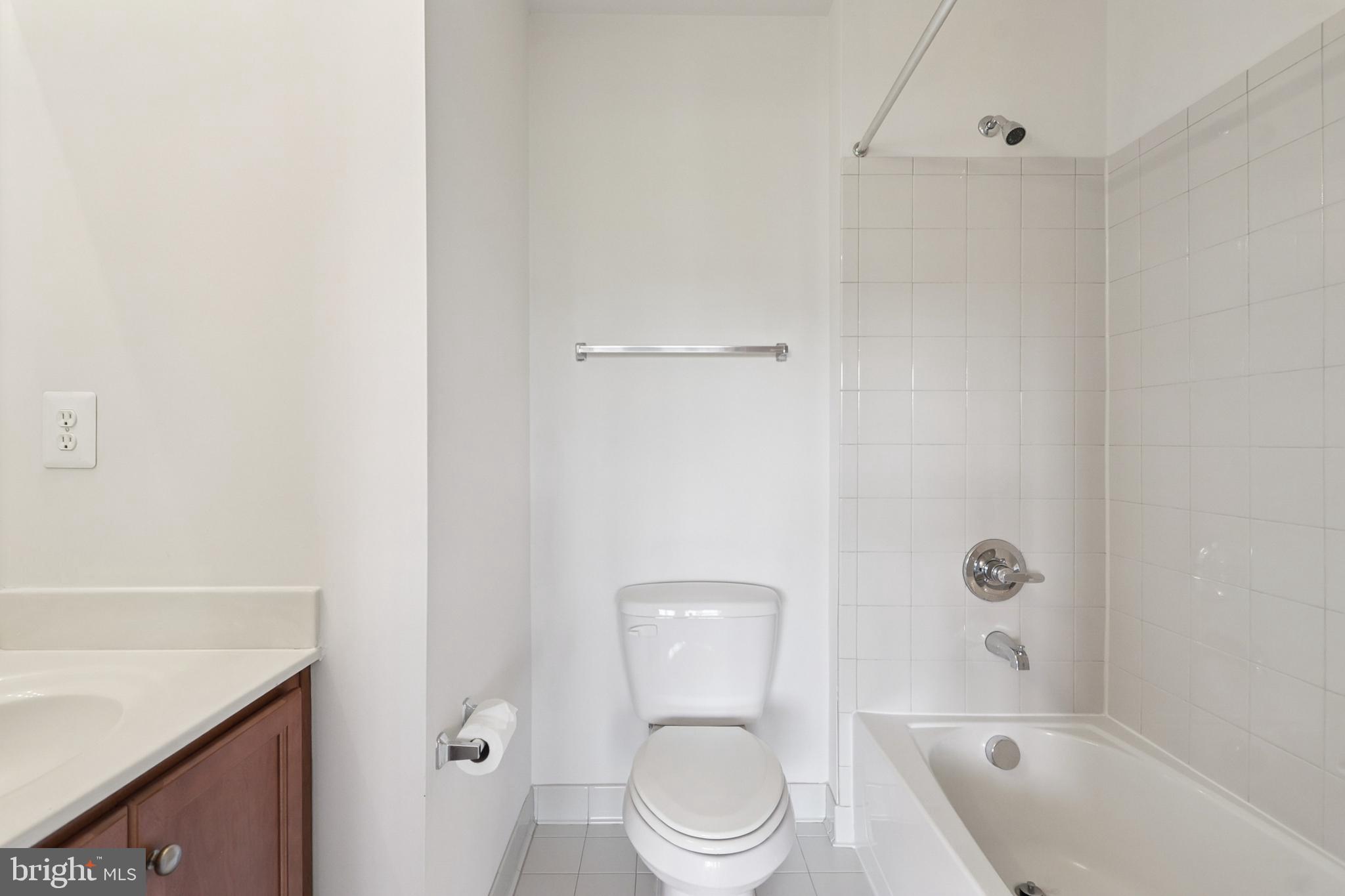 POWELLS RUN VILLAGE COND - Residential