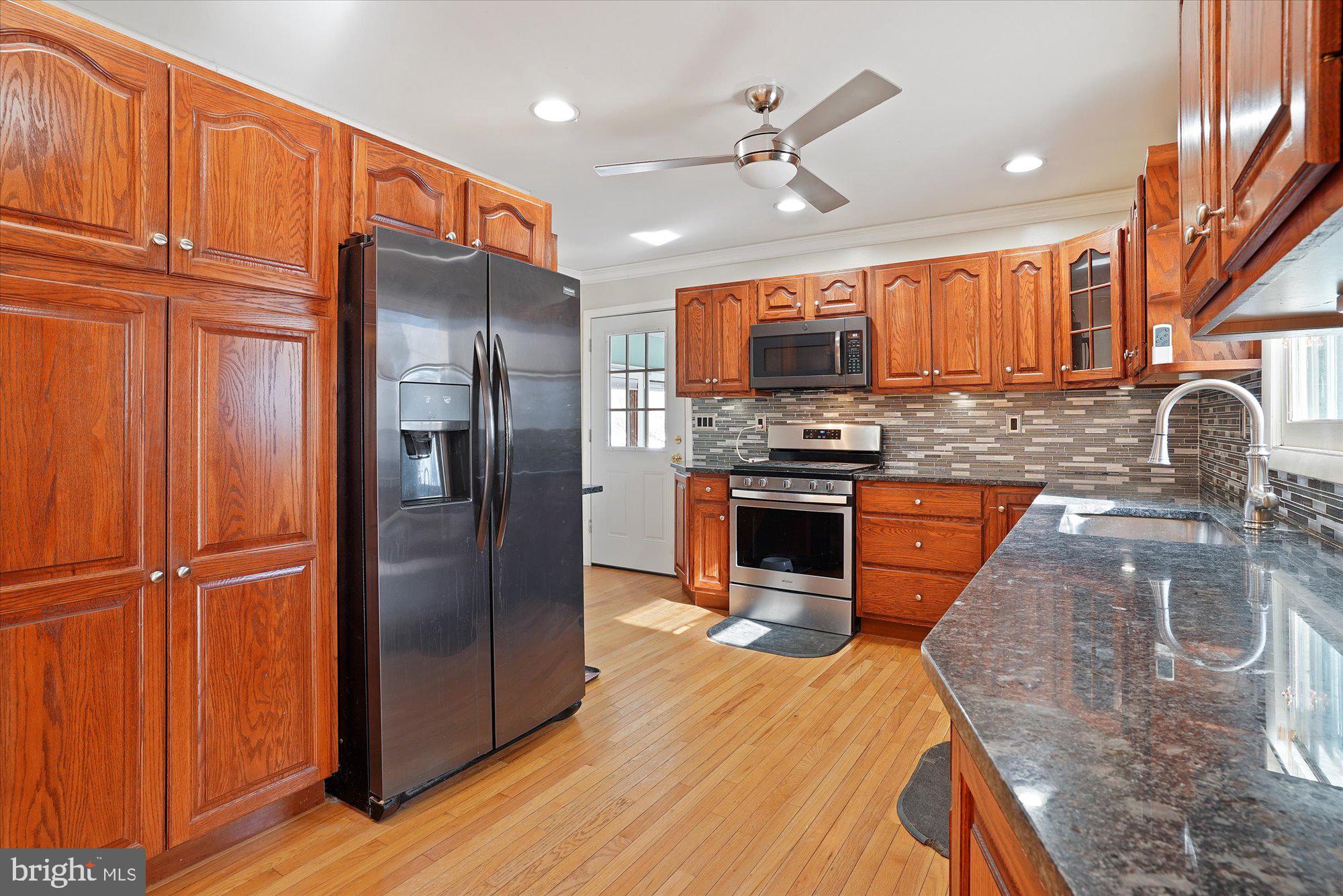 PERRYVILLE - Residential