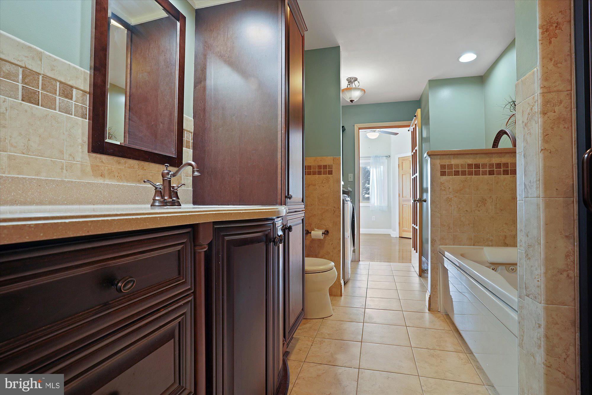 PERRYVILLE - Residential