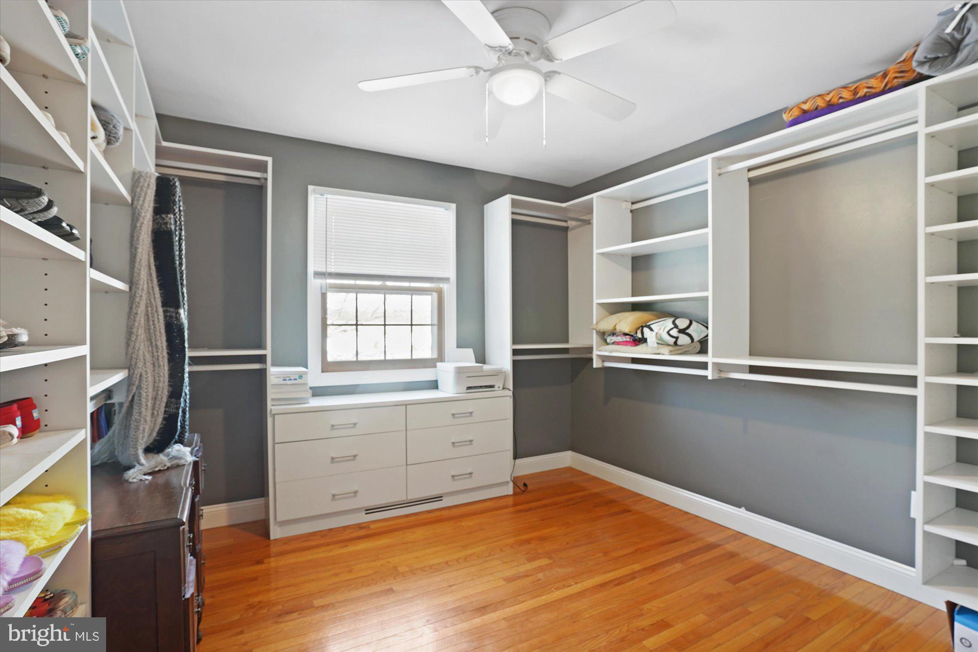 PERRYVILLE - Residential