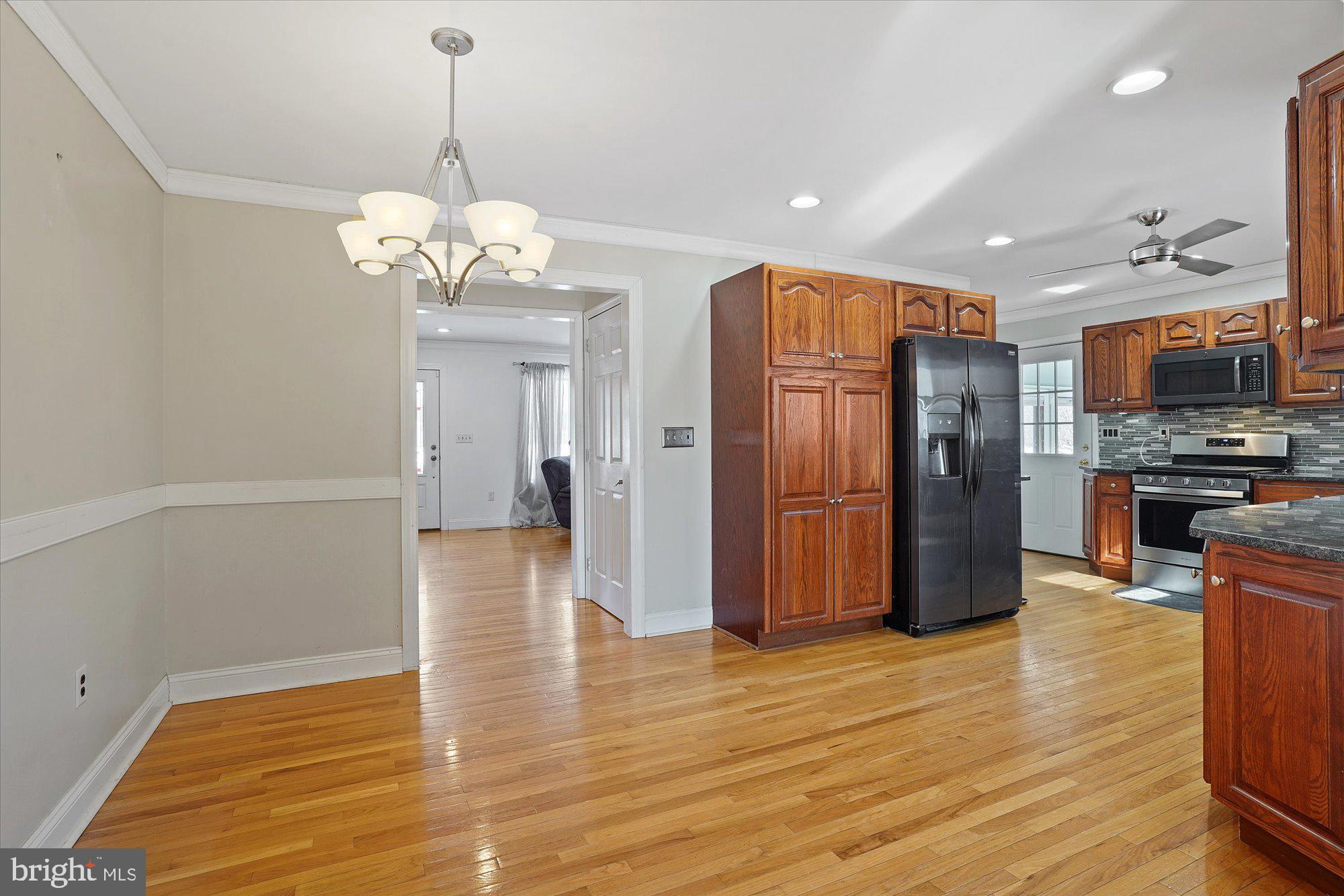 PERRYVILLE - Residential