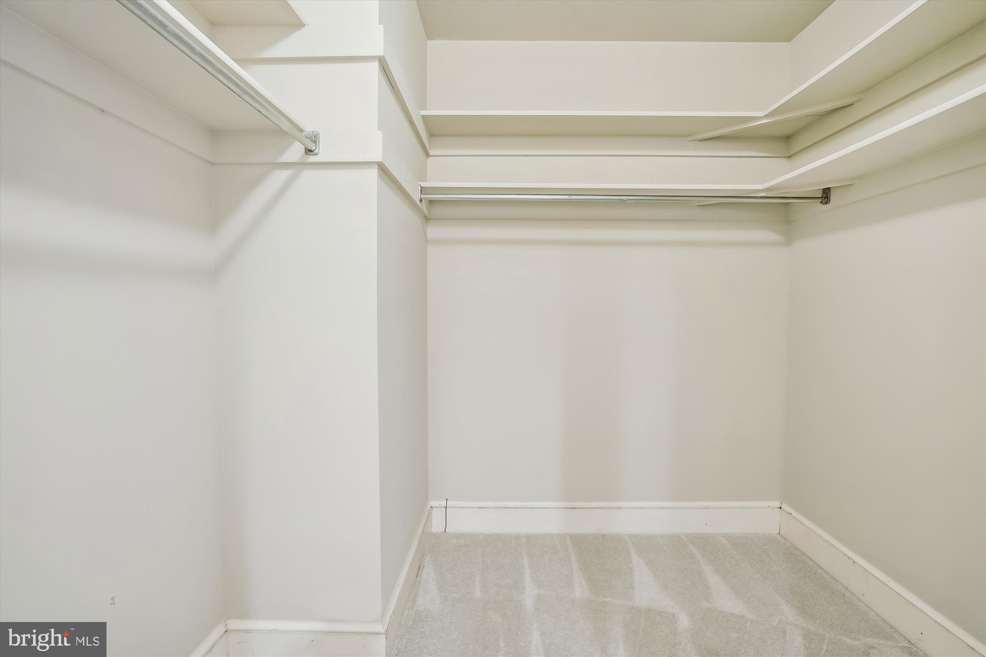 VIRGINIA RUN - Residential
