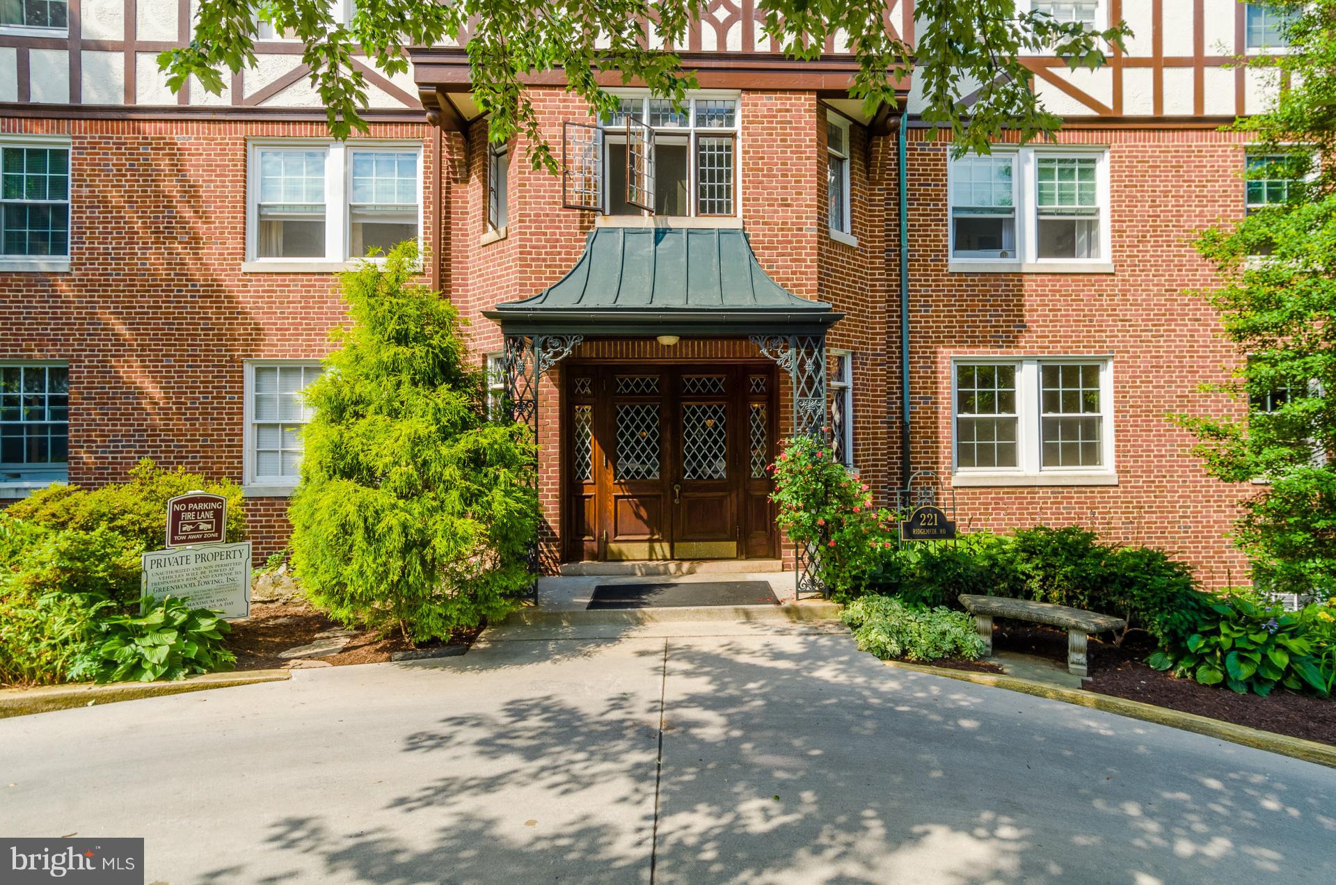 TUSCANY CANTERBURY - Residential