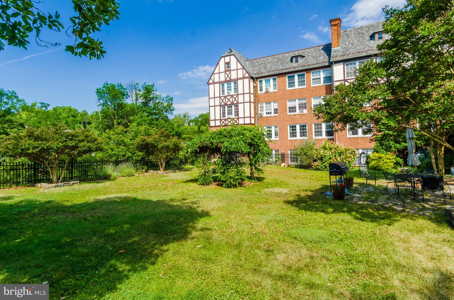 TUSCANY CANTERBURY - Residential