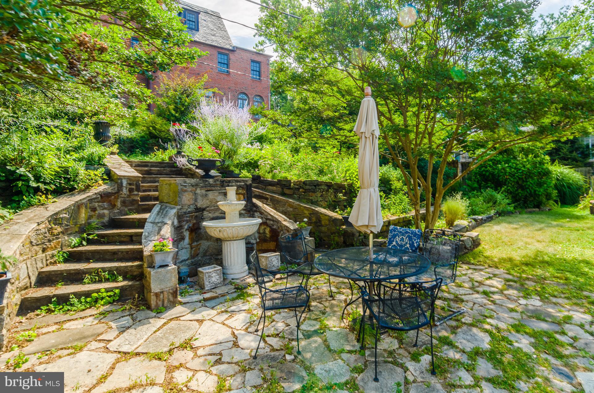 TUSCANY CANTERBURY - Residential