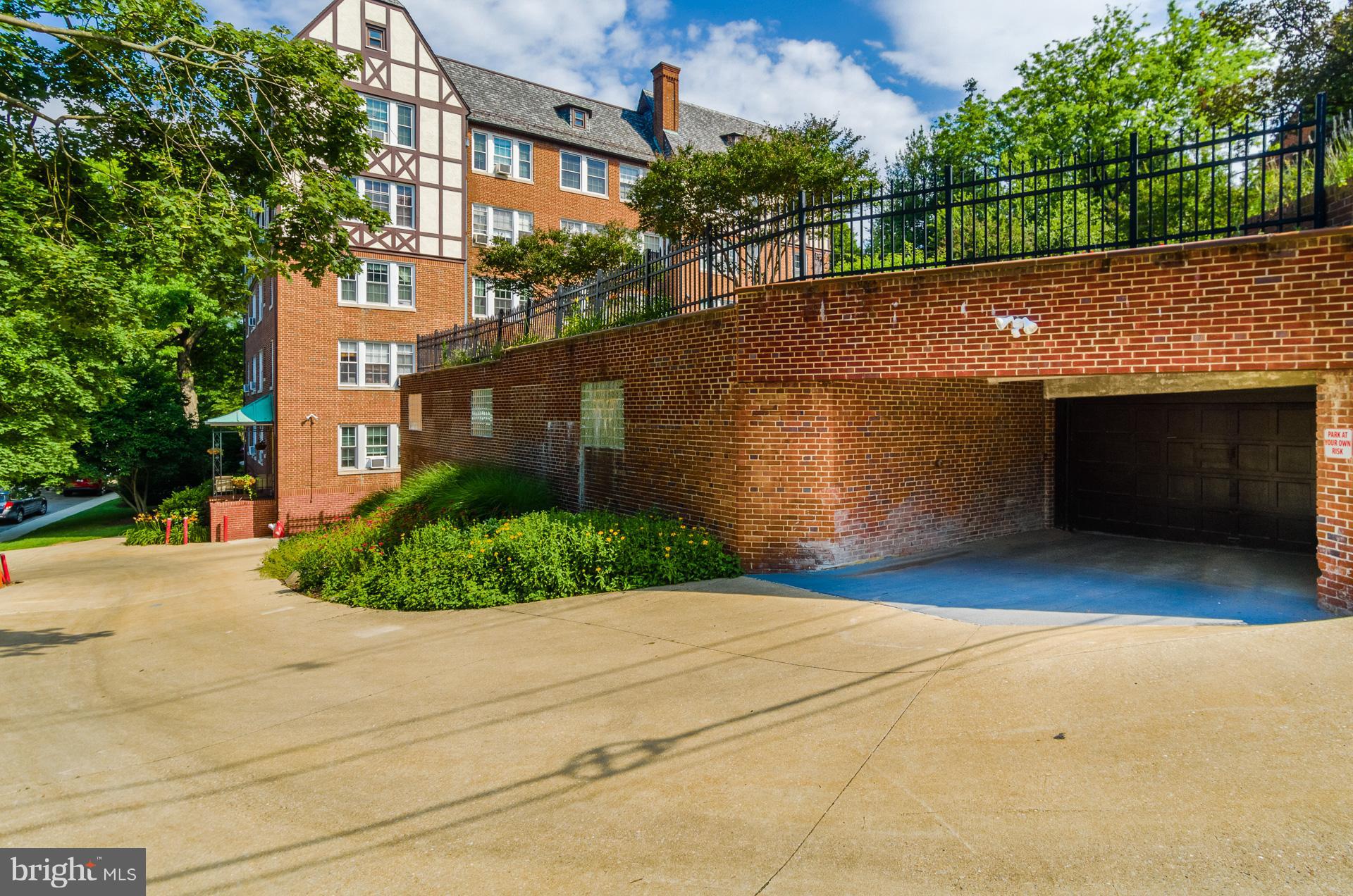 TUSCANY CANTERBURY - Residential